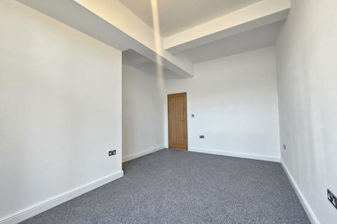 1 bedroom flat to rent, Crabbery Street, ST16 2BG