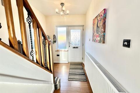 3 bedroom semi-detached house for sale, Sunderland Road Villas, Heworth, NE10