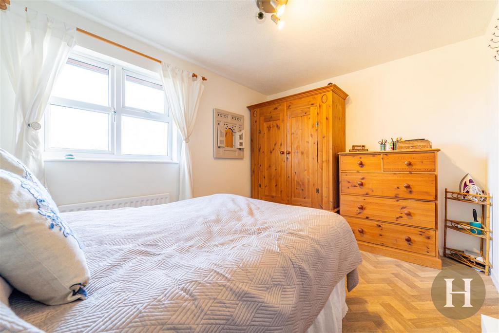 Hadleigh Estate Agents-13.jpg
