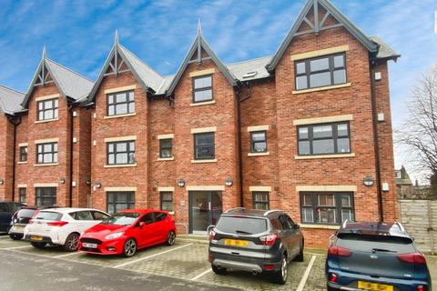 2 bedroom flat for sale, Albert Place, Marple, Stockport, SK6