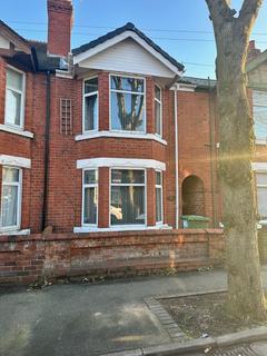 4 bedroom terraced house to rent, 28 Marlborough Road, CV11