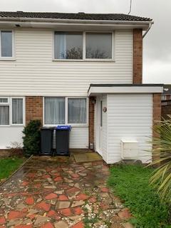 2 bedroom end of terrace house to rent, Alberta Walk, Durrington, BN13