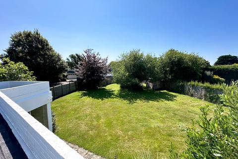 5 bedroom detached house for sale, The Fairway, Aldwick Bay Estate, Bognor Regis, West Sussex PO21