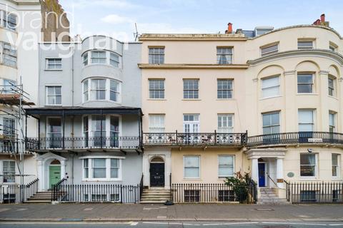 Old Steine, Brighton, BN1