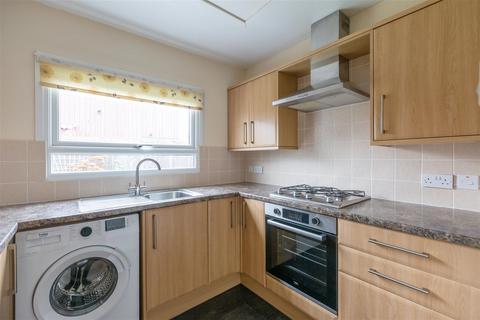 43 Knights Croft, New Ash Green, Longfield, DA3 8HT