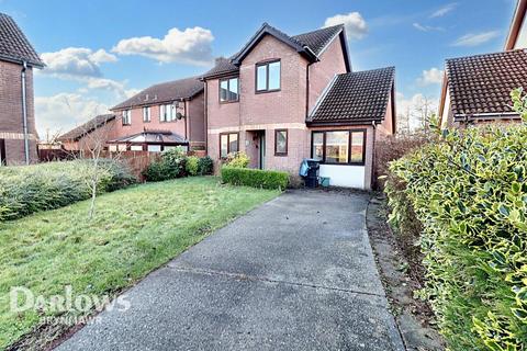 3 bedroom detached house for sale, St James Park, Tredegar