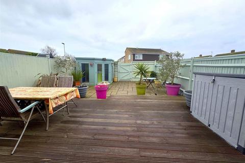 3 bedroom semi-detached house for sale, Aylesbury Avenue, Eastbourne