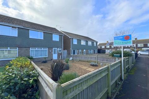 3 bedroom semi-detached house for sale, Aylesbury Avenue, Eastbourne