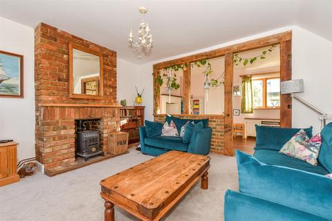 4 bedroom semi-detached house for sale, Staplehurst Road, Marden, Kent, Kent