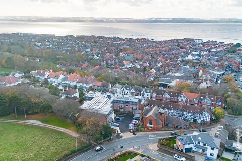 1 bedroom apartment for sale, Grange Road, West Kirby CH48