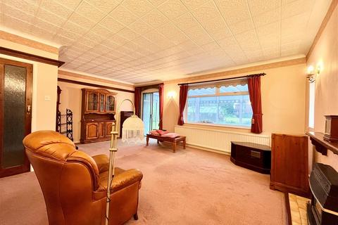 3 bedroom detached bungalow for sale, Lowther Drive, Garforth, Leeds