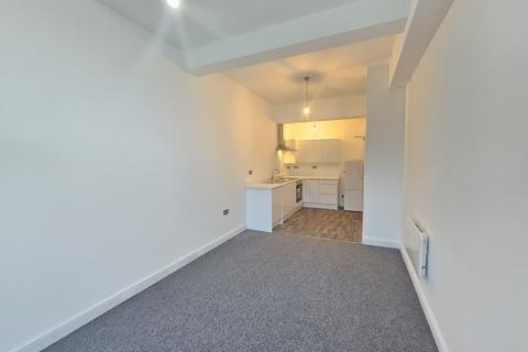 1 bedroom flat to rent, Crabbery Street , ST16 2BG