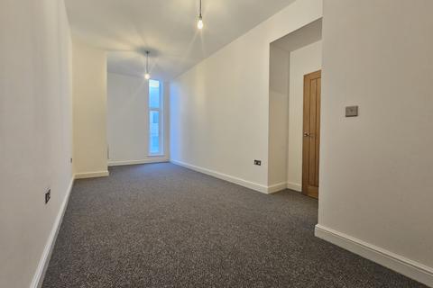 1 bedroom flat to rent, Crabbery Street , ST16 2BG