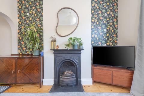 24 Saxon Road, Bristol, BS2 9UG