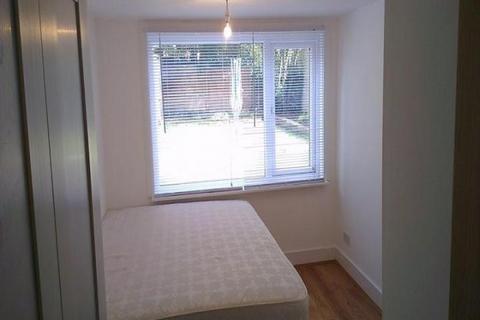 2 bedroom property to rent, Southsea