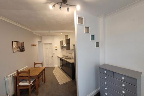 Studio to rent, St Helier, Jersey JE2