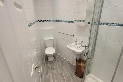 Studio to rent, St Helier, Jersey JE2