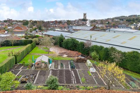 undefined, Ludlow SY8
