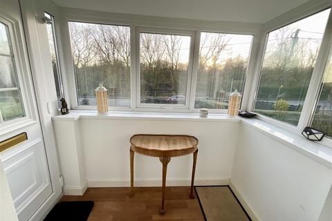 3 bedroom bungalow for sale, Pontardulais Road, Cross Hands, Llanelli
