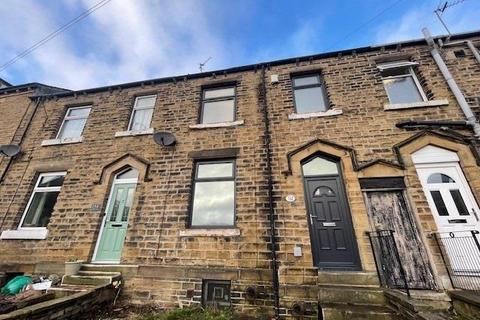 2 bedroom terraced house to rent, Armitage Road, Milnsbridge, Huddersfield