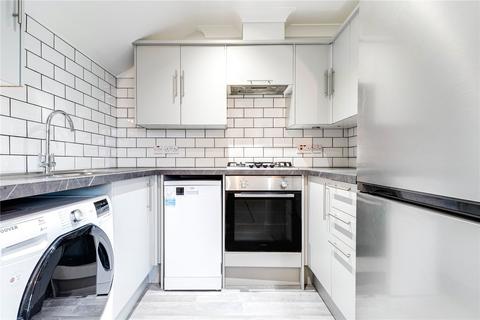 2 bedroom apartment to rent, Montague Road, Wimbledon, SW19