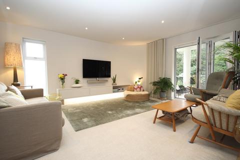 3 bedroom apartment for sale, Balcombe Place, 7 Balcombe Road, BRANKSOME PARK, BH13