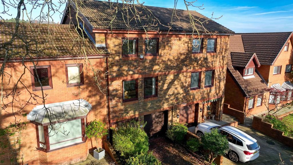 Sequence 01.00 09 53 52.Still001.jpg