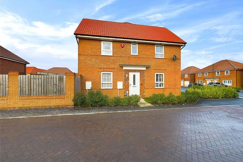 3 bedroom semi-detached house for sale, Jenkin Close, New Rossington, Doncaster, South Yorkshire, DN11