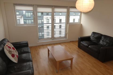 2 bedroom apartment to rent, ACT170 Wallace Street, Glasgow G5