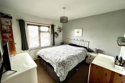360 Leatherhead Road, Chessington, KT9 2NN
