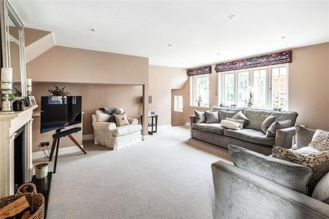 Stables Cottage Tyrrells Wood, Leatherhead, KT22 8QW