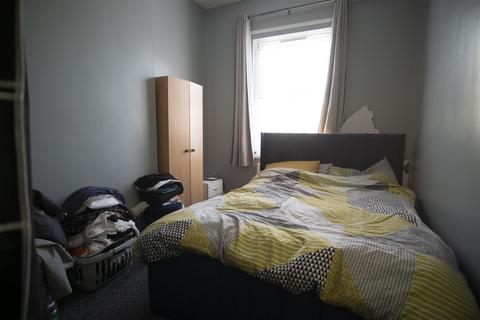 2 bedroom end of terrace house to rent, 2 Bed House To Let on Kingswood Street, Preston