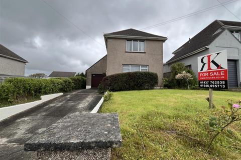 4 bedroom detached house for sale, 63 Pembroke Road, Haverfordwest