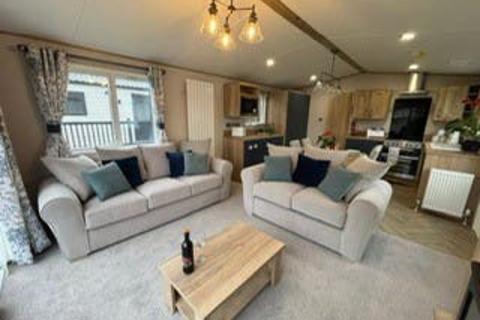 2 bedroom lodge for sale, Hedley Wood Holiday Park