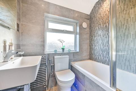 24 Layton Road, Hounslow, TW3 1YH