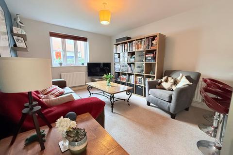 2 bedroom flat for sale, Orleigh Cross, Newton Abbot, TQ12