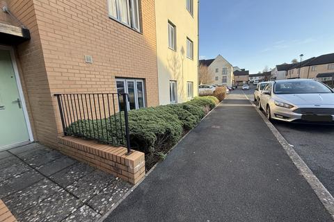 2 bedroom flat for sale, Orleigh Cross, Newton Abbot, TQ12