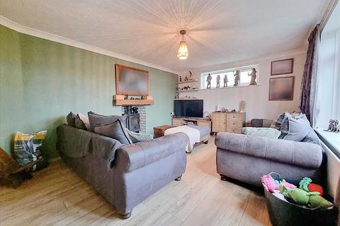 3 bedroom detached bungalow for sale, Scopwick LN4