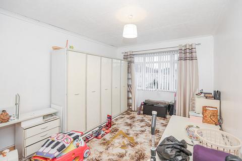 101 Castlemilk Crescent, Glasgow, G44 5PH