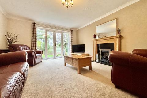 4 bedroom detached house for sale, Ox Heys Meadows, Bradford BD13