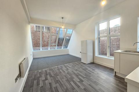 1 bedroom flat to rent, Crabbery Street , ST16 2BG