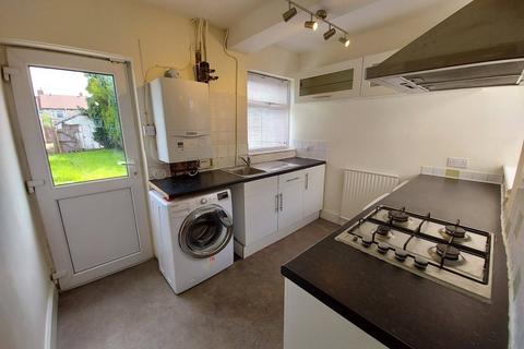 3 bedroom terraced house to rent, Filton Avenue, Bristol BS34