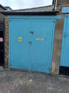 Garage to rent, Clifton Mews, Southend On Sea