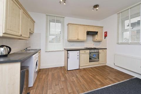 3 bedroom apartment for sale, Fulham Palace Road, Fulham, London, SW6