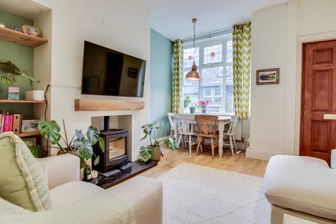 2 bedroom terraced house for sale, Rose Avenue, Horsforth, Leeds, West Yorkshire, LS18