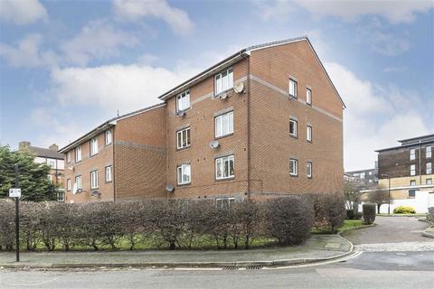 1 bedroom flat for sale, Goodwin Close, London SE16