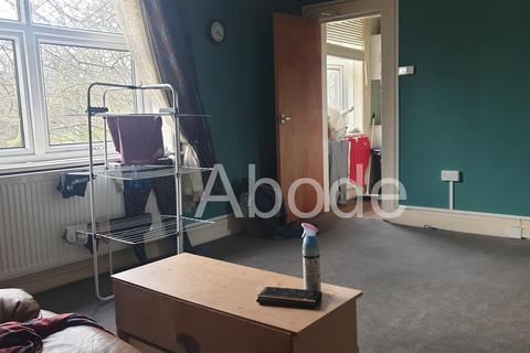 2 bedroom flat to rent, Flat 5 - 156 Otley Road, Oakwood Court, Headingley