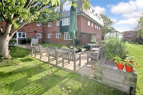 1 bedroom flat for sale, William Nash Court, Brantwood Way, Kent, BR5