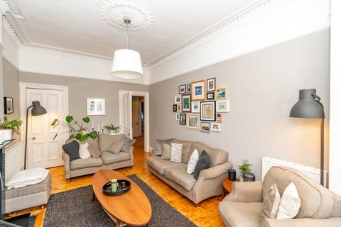 2 bedroom flat for sale, 9/6 Brunton Terrace, Hillside, Edinburgh, EH7 5EH