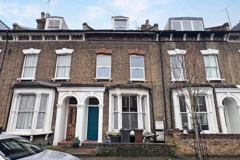 2 bedroom flat for sale, Brenthouse Road, Hackney, London